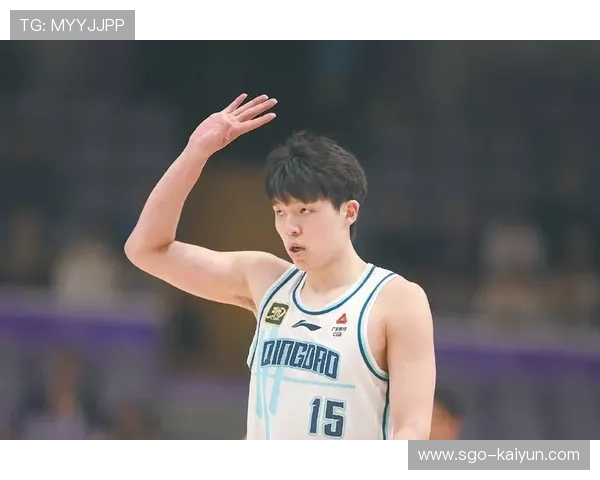 杨瀚森签约NBA开拓者：青岛男篮内线核心离队，战术体系需调整